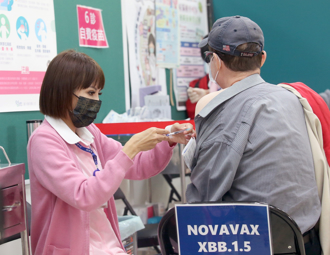 疫苗荒又起？北荣率先宣布：19日起停打Novavax XBB疫苗