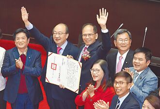 新聞透視》藍綠爭龍頭 民眾黨今提支持條件