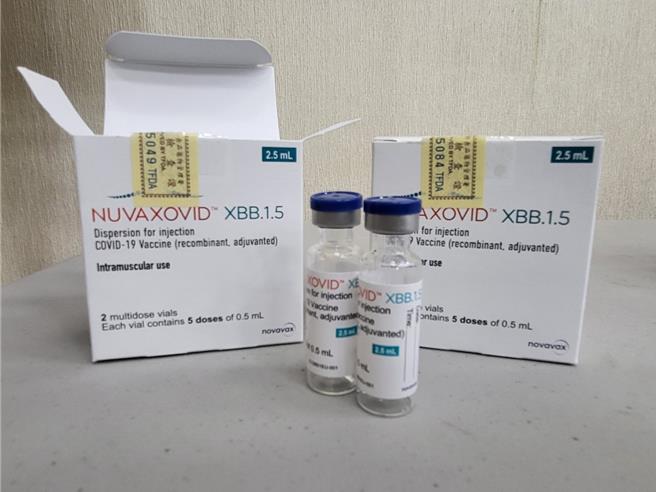 Novavax XBB疫苗上周開打，引發搶打潮。（林周義攝）