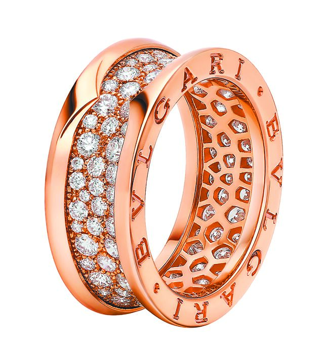 寶格麗B.zero1系列玫瑰金鑲鑽戒指。（BVLGARI提供）