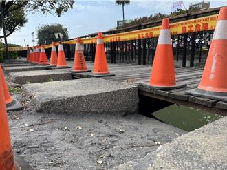 屏市萬年溪人行步道出現大缺口 民眾憂不小心可能跌落