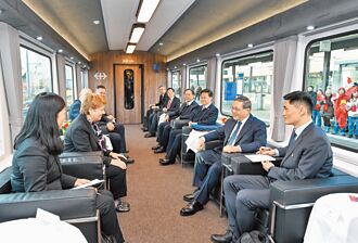 李強出席達沃斯論壇 中國予瑞士單方免簽