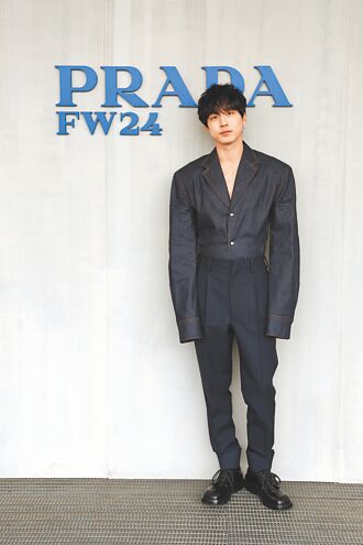 坂口健太郎帥「留一手」