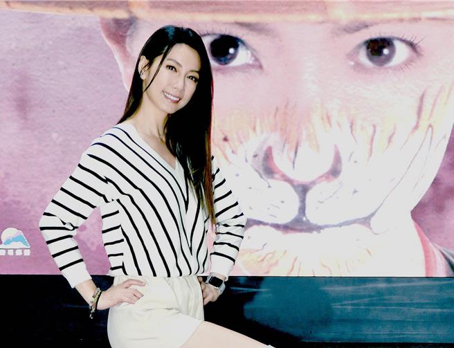 林韦君为宣传《少女八家将》现身。（华视提供）