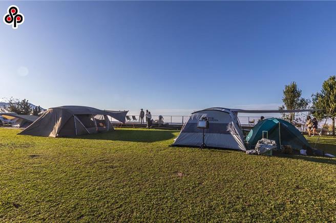 据交通部观光署统计，全台目前有1780处露营场、不乏有设置在水源区上游的露营场。（报系资料照）