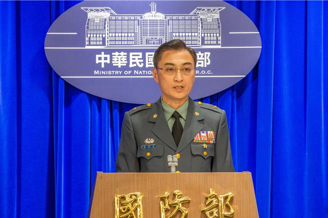 国民党应对选战信习说、国家警报、曹兴诚认知战三大危机处理不及格。（国防部提供）