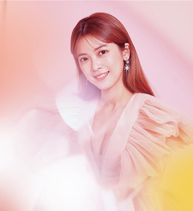 翁钰钧近日推出首张专辑。（三立艺能提供）