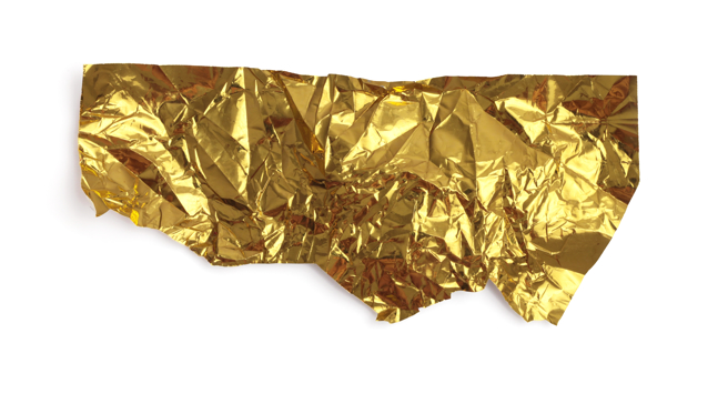 泰國有邪教教主用「口愛施法」，還會將金箔塗抹肛門，在儀式最後伸舌頭去舔。（示意圖／shutterstock）