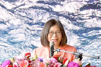 拿联合国2758决议文与台湾断交 管碧玲批诺鲁恶搞