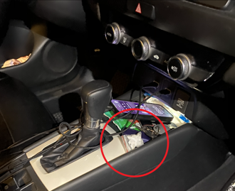 男遭拦检搜出毒吸管   强推警「想抢回」下场更惨