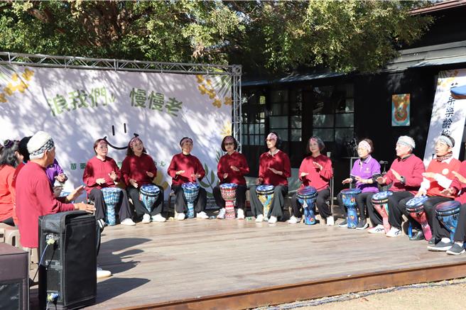 非洲鼓表演。（苗栗县政府提供／李京升苗栗传真）