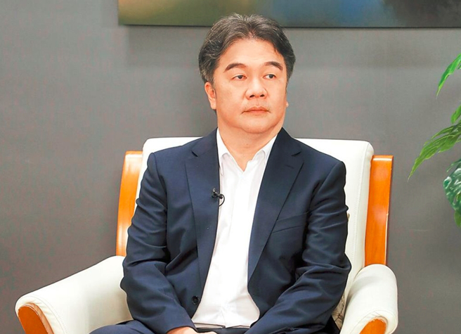 衛福部次長王必勝原本有一定防疫專業形象，外遇生子風波爆發後被批不演了，露出政治打手嘴臉。（示意圖／資料照）