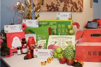 超商水果禮盒銷量衝6成 青森蘋果就近買、鳳梨釋迦變身冰淇淋