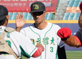 中職》邱俊文加入雄鷹教練團 跟國體球員相約職棒見