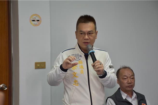 苗栗縣議員余文忠參加國民黨內初選爭取出線參選苗栗市長。（謝明俊攝）