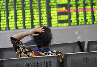 今年资产配置 外资按讚亚债亚股