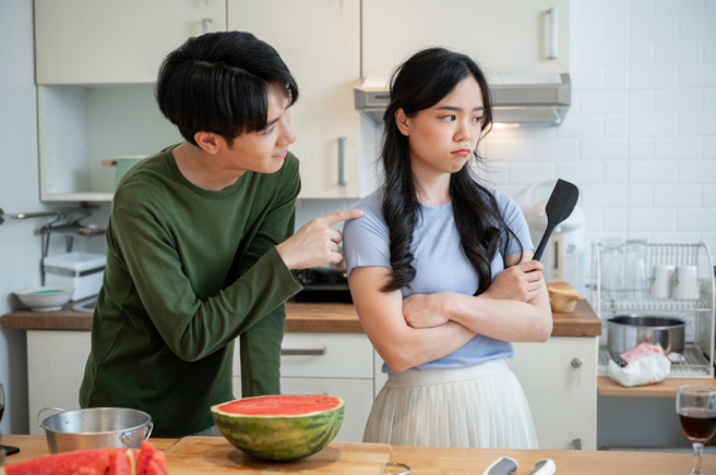 3星座在感情中很吃欲擒故纵这一套，对他越冷漠反而越爱你。(图:shutterstock/达志)