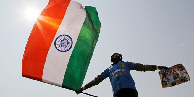 印度大選在即，莫迪政府有望再次連任，且經濟發展信心十足，印度指數今年以來延續去年底多頭氣勢，直衝向74,000點，印度基金後市看俏。圖／美聯社