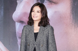 趙薇驚傳輕生網曝近照闢謠 封殺3年新劇被改到「面目全非」