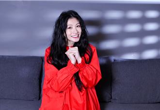 專訪》李千娜最美孕婦漂亮秘訣  手繪愛的禮物曝光！