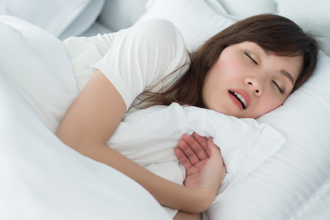 惱人鼻塞為何好不了 專家：睡眠「NG習慣」害的