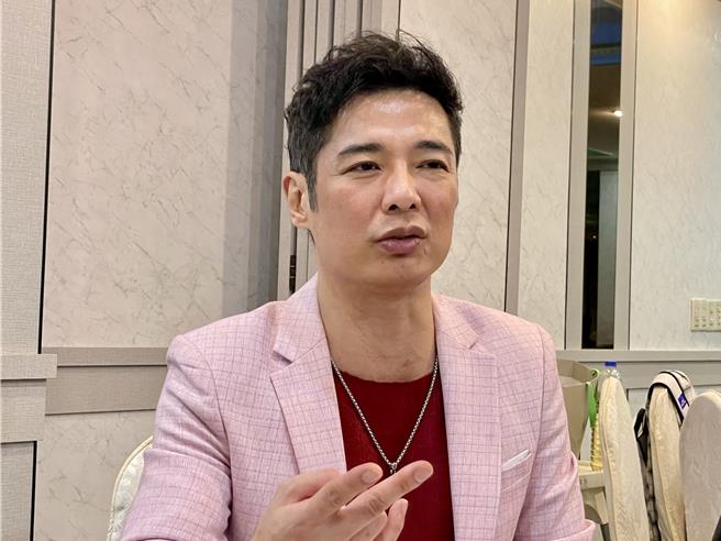 成润受访谈近况。（林淑娟摄）