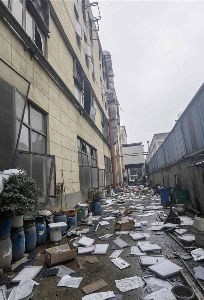 江蘇武進一企業因粉塵爆炸致8死8傷。（大陸央視）