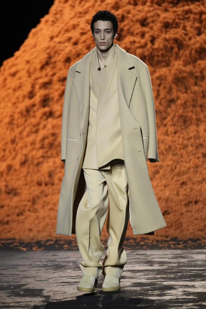 Zegna 2024秋冬男装系列从品牌经典西装轮廓中汲取灵感。（美联社）