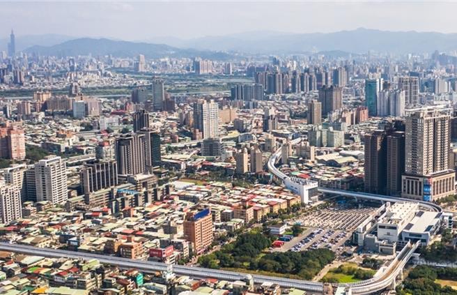 內政部今日公布最新統計數據，2023年第2季全國待售新成屋總量增逾9萬宅。（示意圖／shutterstock／達志）