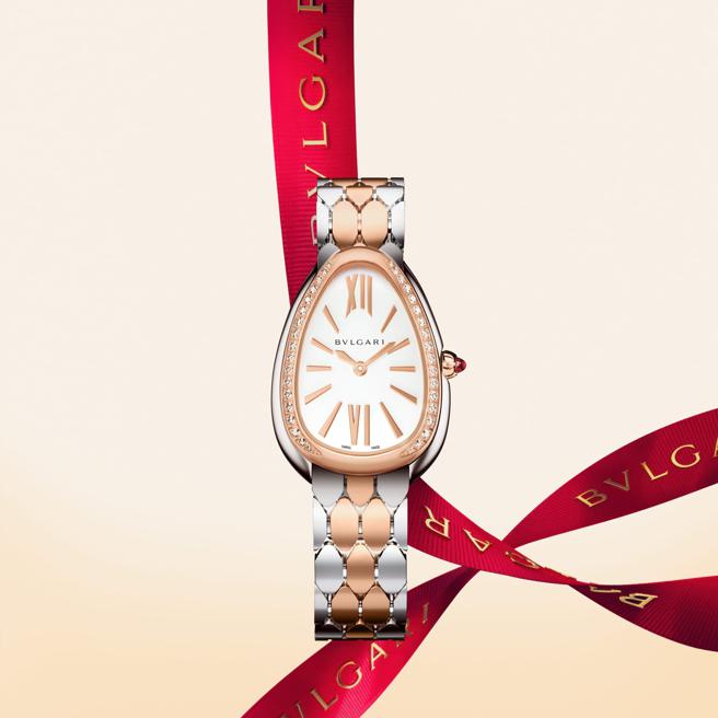 寶格麗年節限定Serpenti Seduttori精鋼與玫瑰金鑲鑽腕表。（BVLGARI提供）