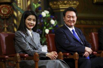 南韓第一夫人挨諷「斷頭台皇后」 收Dior包舊片再惹非議