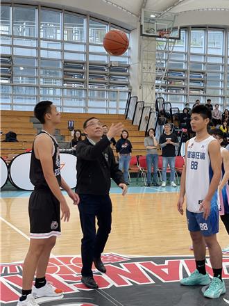 台灣世界展望會「籃海計畫」 南山中學贊助場地又捐20萬