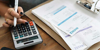 醫療別忘高齡風險、車險也要完備