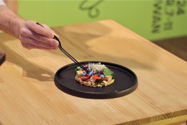 国际「岛屿山海」悦性健康料理。（ 君达集团／秧悦美地酒店提供）