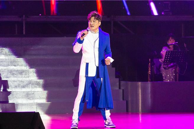 杨哲20日在台中举行首场个唱。（豪记唱片提供）
