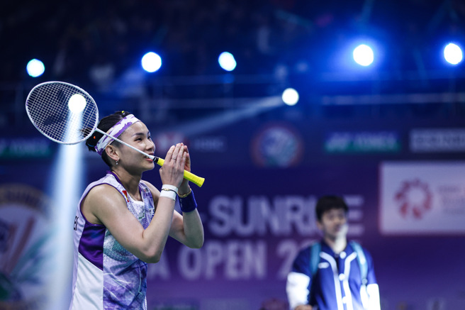 戴资颖向现场热情支持的球迷感谢致意。（Badminton Photo提供）