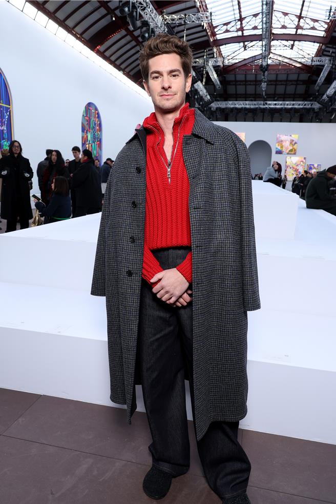 前任蜘蛛人安德魯加菲也現身Loewe大秀活動。（Loewe提供／黃唯淯台北傳真）