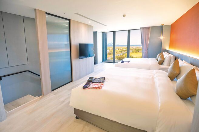 「撸らら Sweets森友会」住房专案可选择全新6人入住的「漓」极景家庭套房。（绿舞国际观光饭店提供）