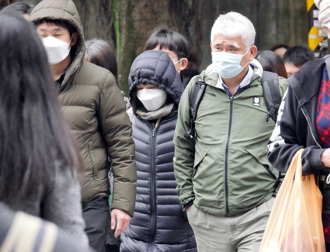 寒流来袭阳明山降雪机率大 警提醒下雪同时将施行交管