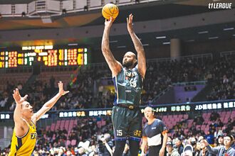 T1联盟》卡森斯全能演出 云豹宰特攻窜升龙头