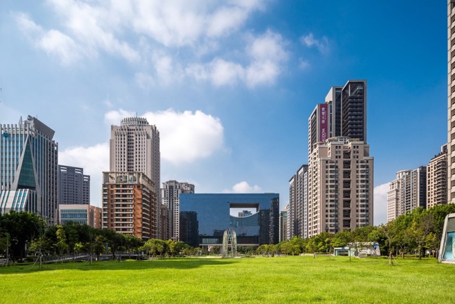 台中七期重劃區，不僅是商業發展重點區域，且區域內公園綠地多，居住享有優良的休憩空間。圖為公一之三公園。（業者提供）
