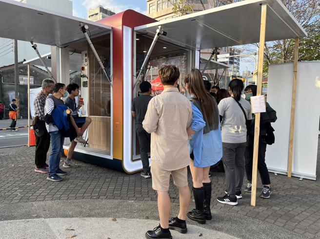 E-CUBE绿能咖啡站外观(图片来源：台南经发局提供)