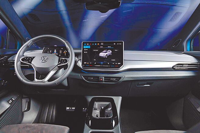 VW ID.4 Pro仪表控台简约大方，驾驶座舱视野开阔。（台湾福斯汽车提供）