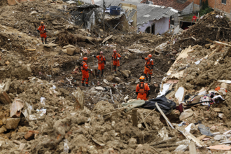雲南鎮雄山體滑坡11人遇難 坡頂陡崖區崩塌釀災
