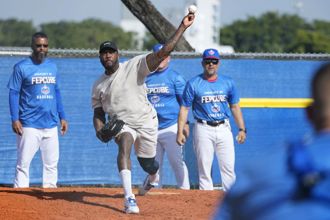 MLB》「古巴飛彈」查普曼加盟海盜 重返千萬年薪