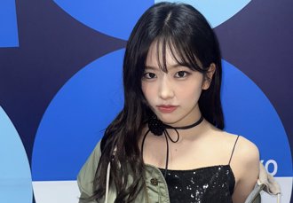 IVE安俞真臉部放大「0瑕疵」精緻美顏狂吸百萬網朝聖