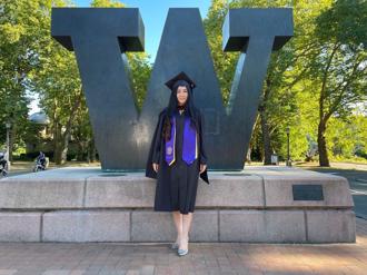 李冠瑩時尚踏實築夢 磨劍十年環球影城大展長才