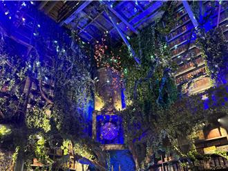 南市百年糖廠變身魔幻景點 連3天魔法市集入夜熄燈2小時