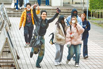 進台大要50級分 自費醫牙系56級分