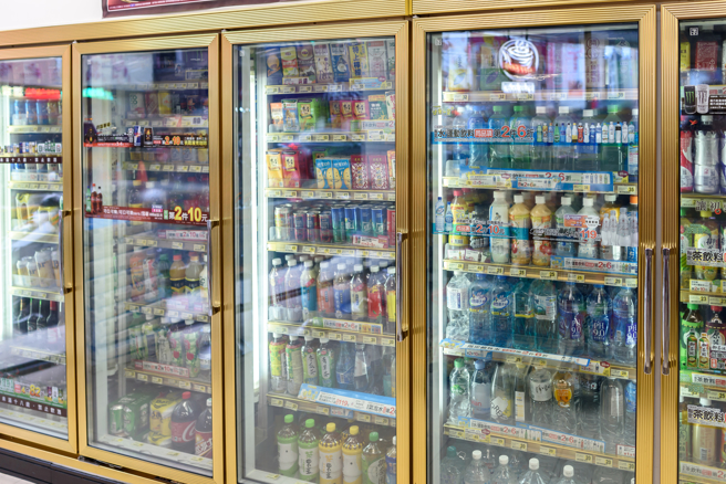 身上只有铜板也能买到便利商店国民饮料～快来享用这些铝箔包小确幸吧！（图：shutterstock/达志）


